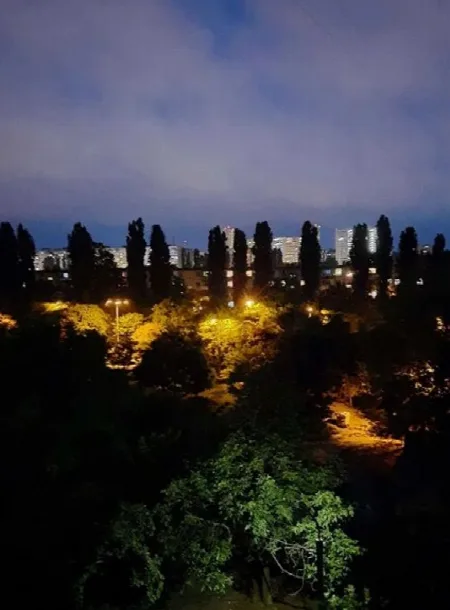 3-кімнатна квартира, 63 м², Таїрова