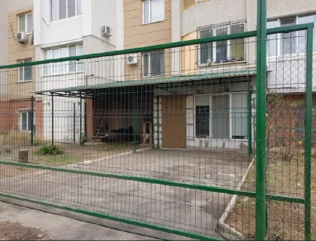 3-кімнатна квартира, 95 м², Червоний хутір