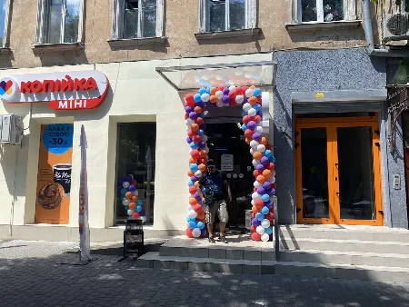 Комерційна, 92 м², Центр