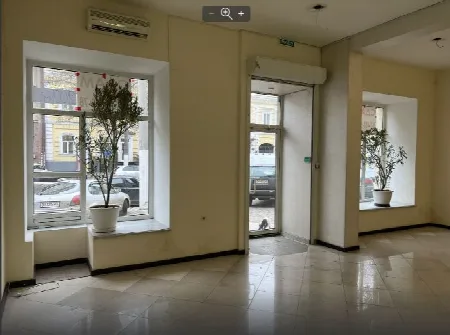 Коммерция, 181 м², Центр