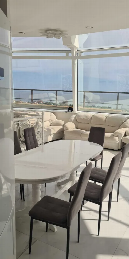 4-комнатная квартира, 158 м², 4 Жемчужина, Котовского