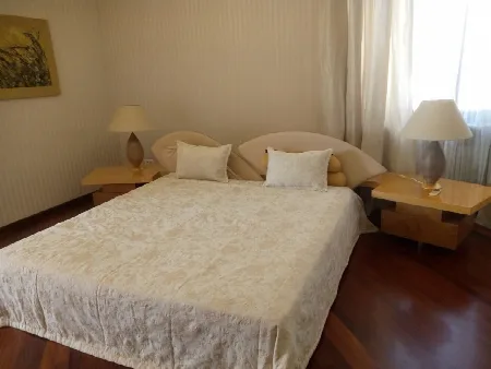 4-комнатная квартира, 239 м², Шевченко-Французский