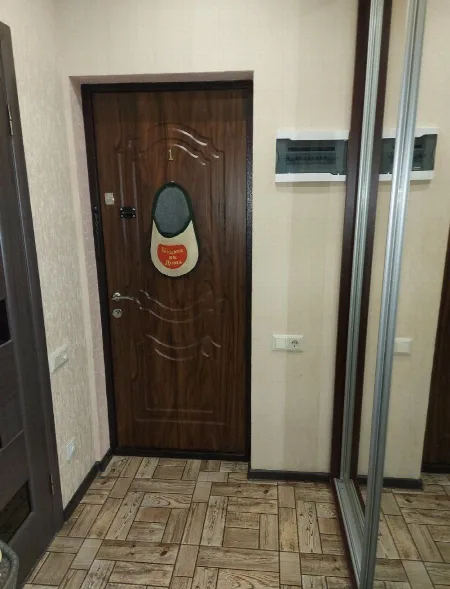 1-кімнатна квартира, 30 м², Золоті Стовпи, Слобідка