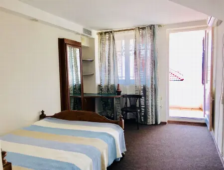 6-кімнатний будинок, 325 м², Чорноморка
