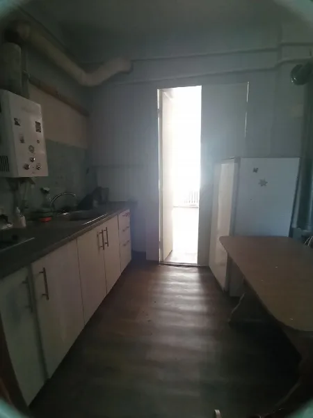 2-кімнатна квартира, 37 м², Центр
