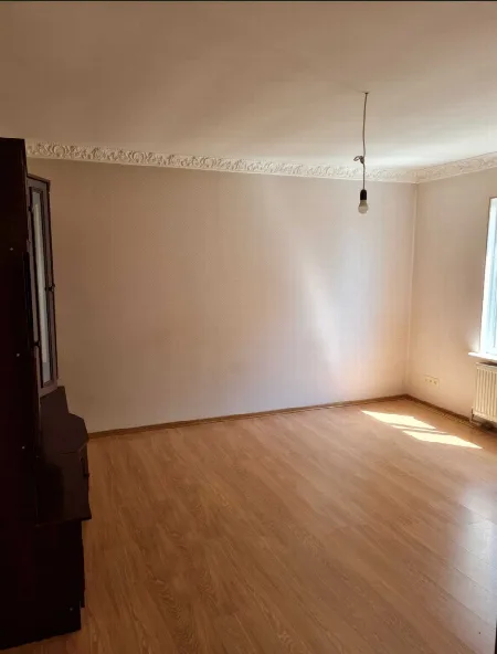 4-кімнатний будинок, 180 м², Нерубайське