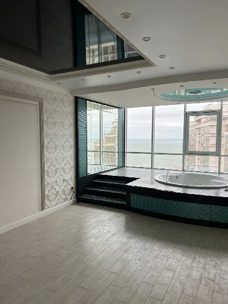 3-кімнатна квартира, 132 м², 8 Перлина, Шевченко-Французький