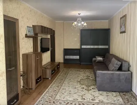 2-кімнатна квартира, 72 м², Шевченко-Французький