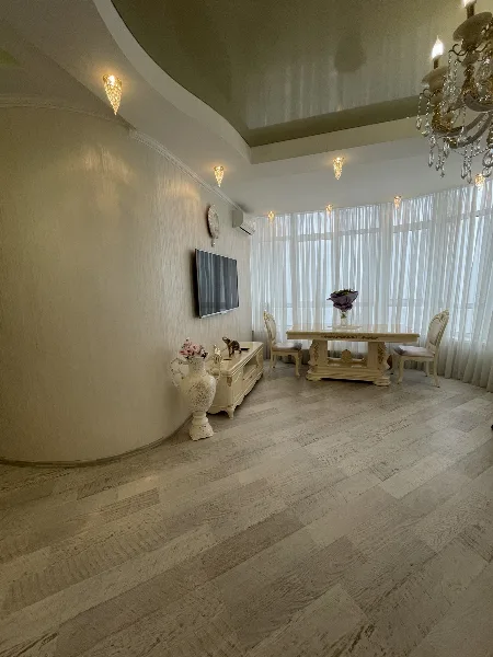 2-кімнатна квартира, 118 м², Французький — Стікон, Шевченко-Французький