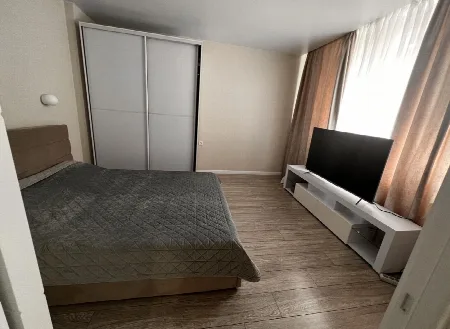 1-комнатная квартира, 37 м², Дом на Щорса, Черемушки