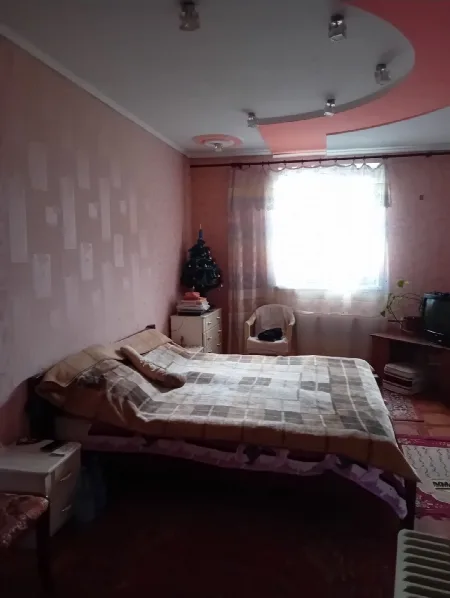 8-кімнатний будинок, 300 м², Слобідка