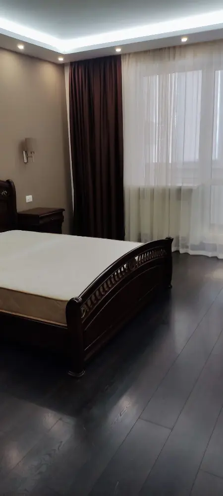 2-кімнатна квартира, 90 м², Стожари, Чубаївка