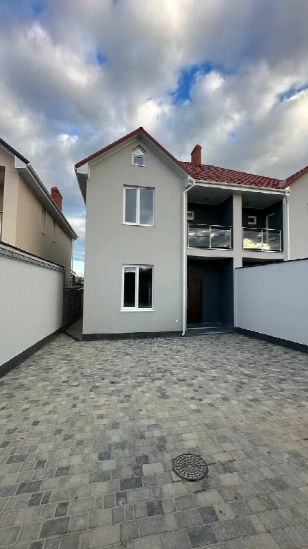 3-кімнатний будинок, 105 м², Червоний хутір