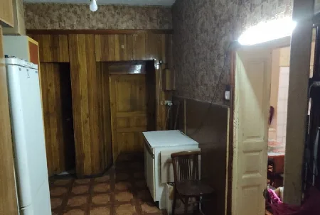 4-комнатная квартира, 90 м², Центр