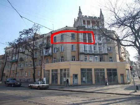 4-комнатная квартира, 80 м², Центр