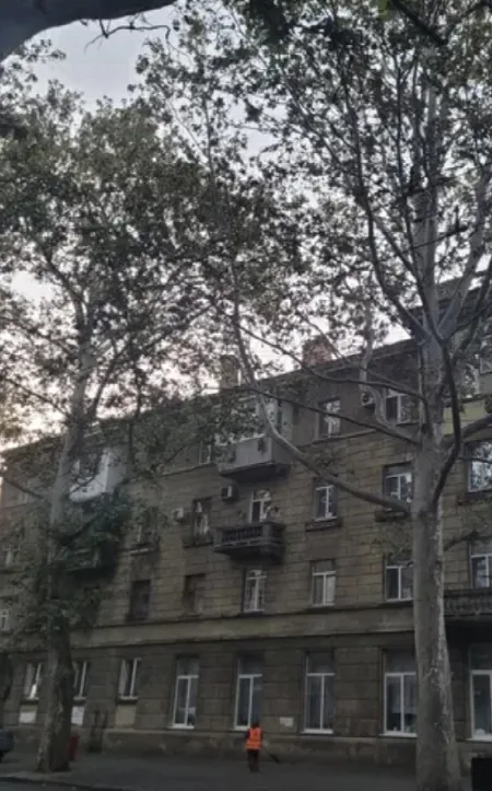 Комерційна, 49 м², Молдаванка