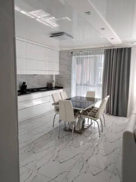 1-кімнатна квартира, 81 м², Набережний квартал, Крижанівка