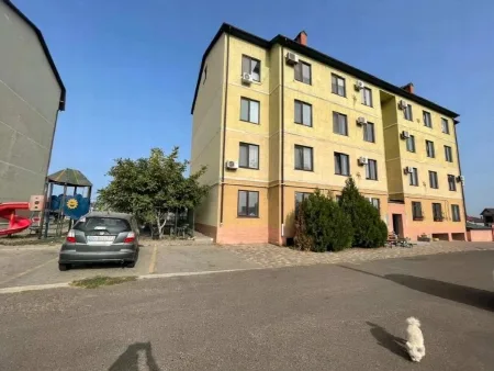 3-кімнатна квартира, 80 м², Зелений гай, Зелений Гай
