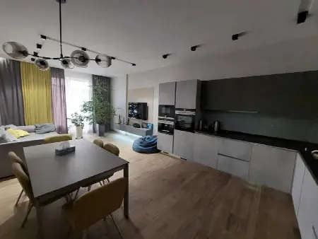 3-кімнатна квартира, 130 м², 9 Перлина, Шевченко-Французький