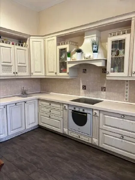 7-кімнатна квартира, 307 м², Центр