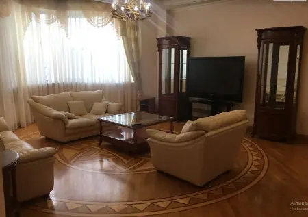 5-кімнатна квартира, 180 м², Климівський будинок, Шевченко-Французький