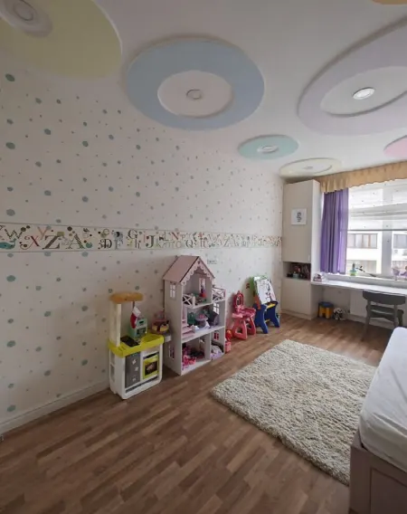 4-комнатная квартира, 144 м², Климовские дома, Шевченко-Французский