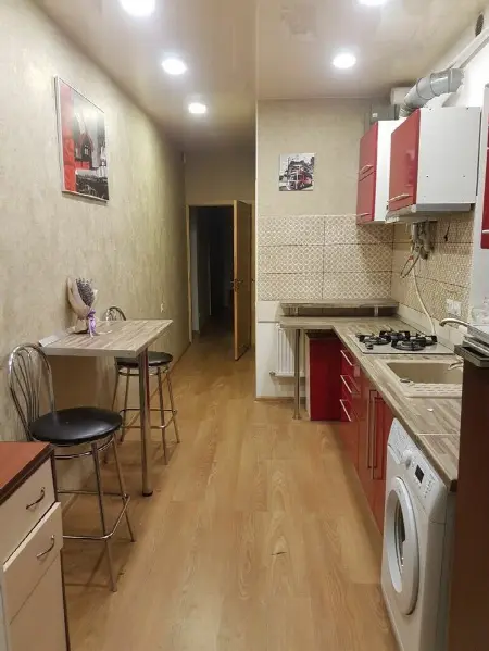 2-кімнатна квартира, 40 м², Центр