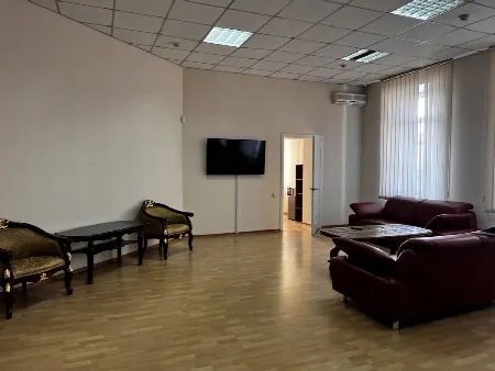 Коммерция, 880 м², Молдаванка