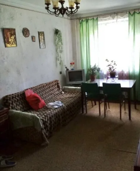 2-кімнатна квартира, 42 м², Ленпосьолок