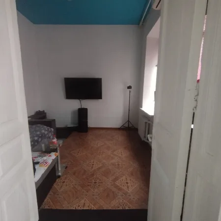 2-комнатная квартира, 32 м², Центр