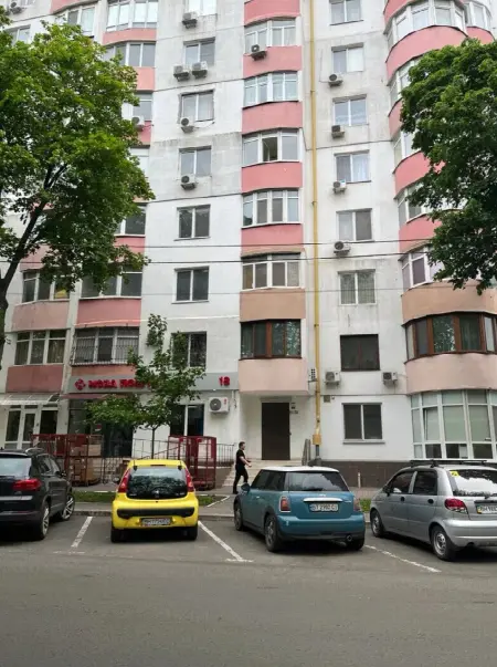3-кімнатна квартира, 119 м², Фонтан