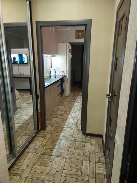 1-кімнатна квартира, 30 м², Золоті Стовпи, Слобідка