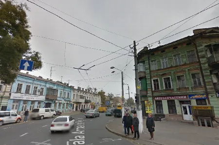 Комерційна, 47 м², Центр
