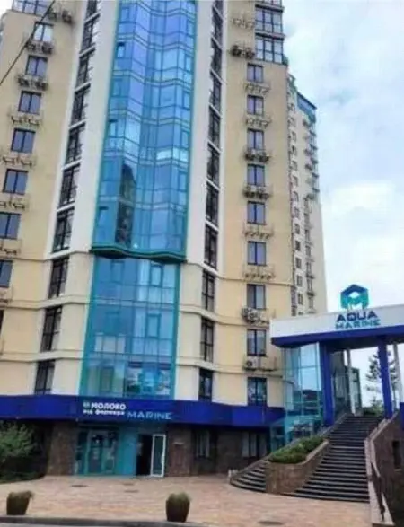 Commercial, 267 m², Aqua Marine, Fontan