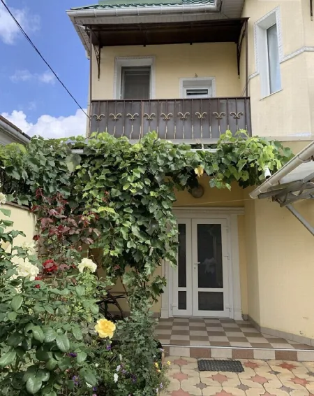 4-кімнатний будинок, 141 м², Таїрова