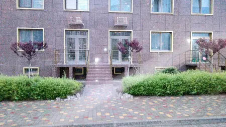 Комерційна, 42 м², 56 Перлина, Таїрова
