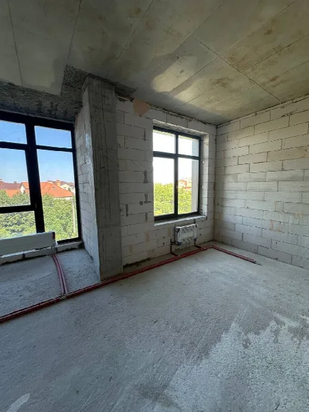 2-кімнатна квартира, 108 м², Совіньйон