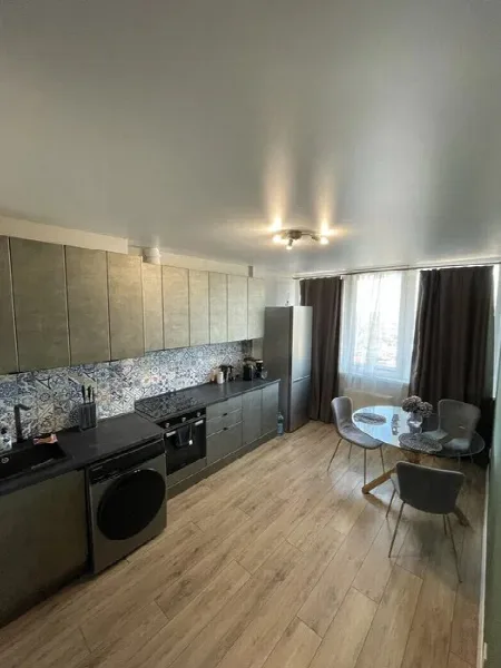 1-кімнатна квартира, 43 м², Маршал Сіті, Лиманка