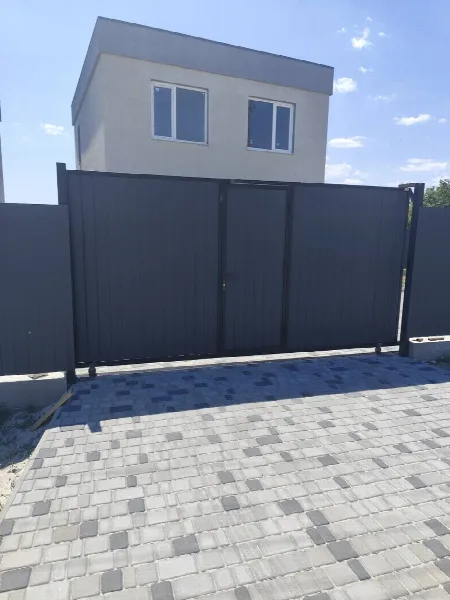 2-кімнатний будинок, 97 м², Нерубайське