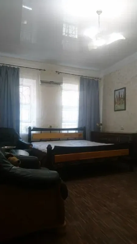 1-кімнатна квартира, 28 м², Центр