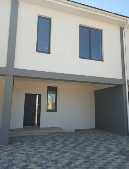 3-комнатный дом, 120 м², Золотая Горка