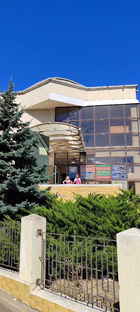 Комерційна, 564 м², Чорноморськ