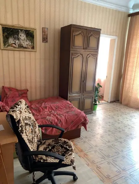 4-комнатная квартира, 95 м², Молдаванка