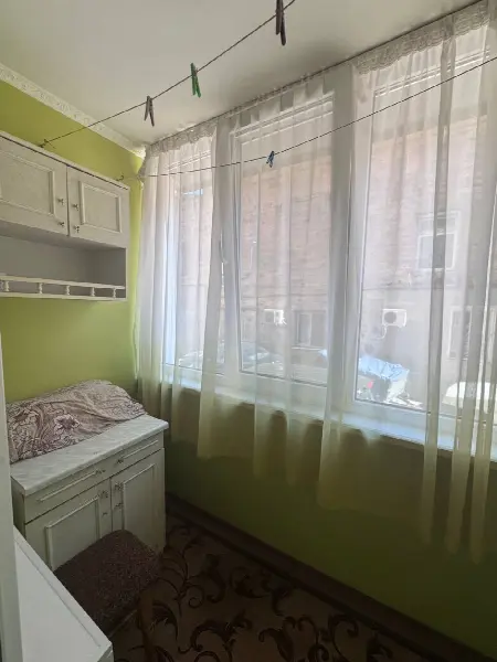 3-кімнатна квартира, 87 м², Молдаванка