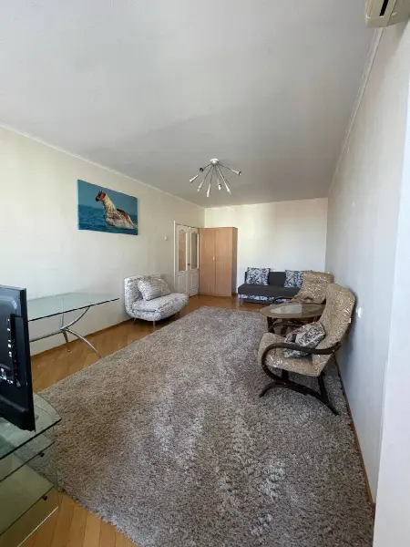 2-комнатная квартира, 70 м², Центр