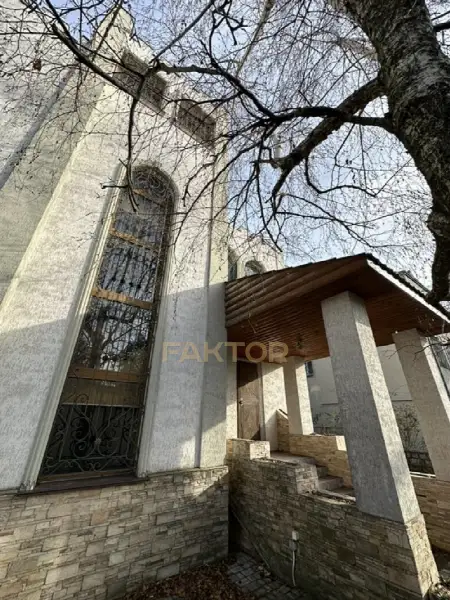 8-комнатный дом, 538 м², Черноморка