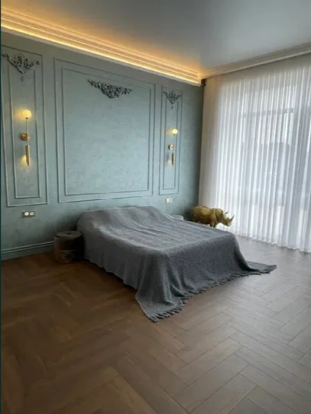 4-комнатный дом, 315 м², Совиньон