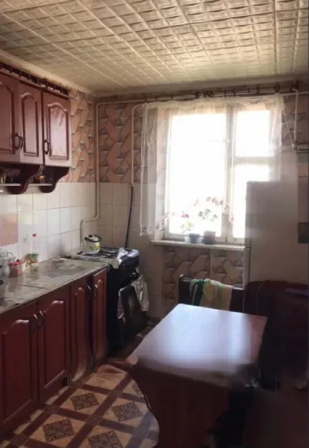 4-комнатная квартира, 91 м², Авангард