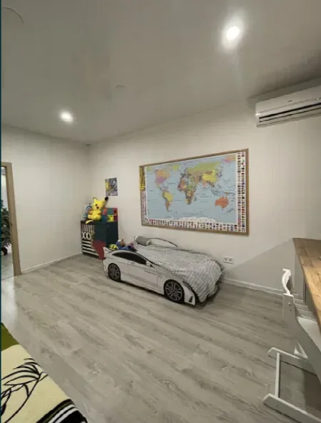 2-кімнатна квартира, 91 м², Левітана, Таїрова