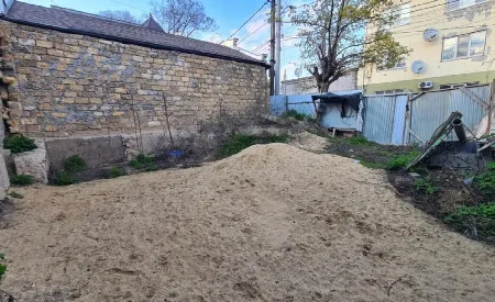 Ділянка, Слобідка